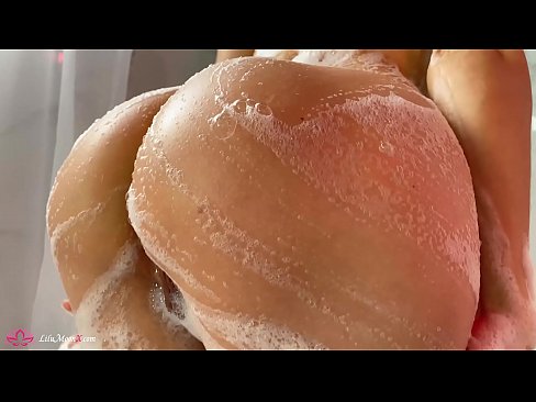 ❤️ Brunette masturbéiert Pussy mat Vibrator fir en intensiven Orgasmus an der Dusch ️ Anal Porno op lb.mailkassa.ru